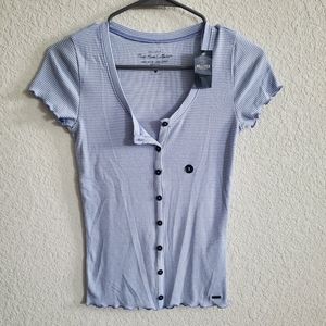Hollister women's botton up sleeve top